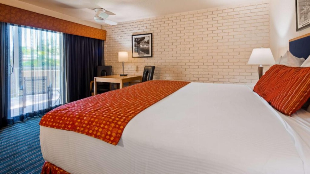 Best Western Pine Tree Motel Image 15