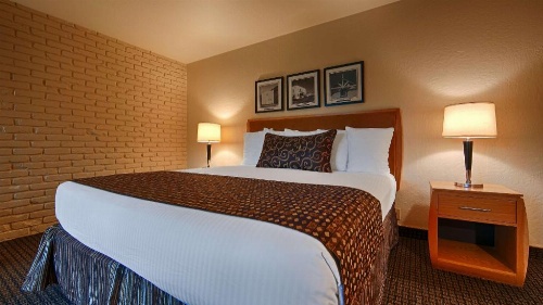 Best Western Pine Tree Motel image 25