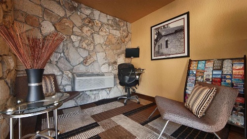 Best Western Pine Tree Motel image 31