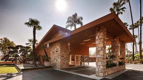 Best Western Pine Tree Motel image 45
